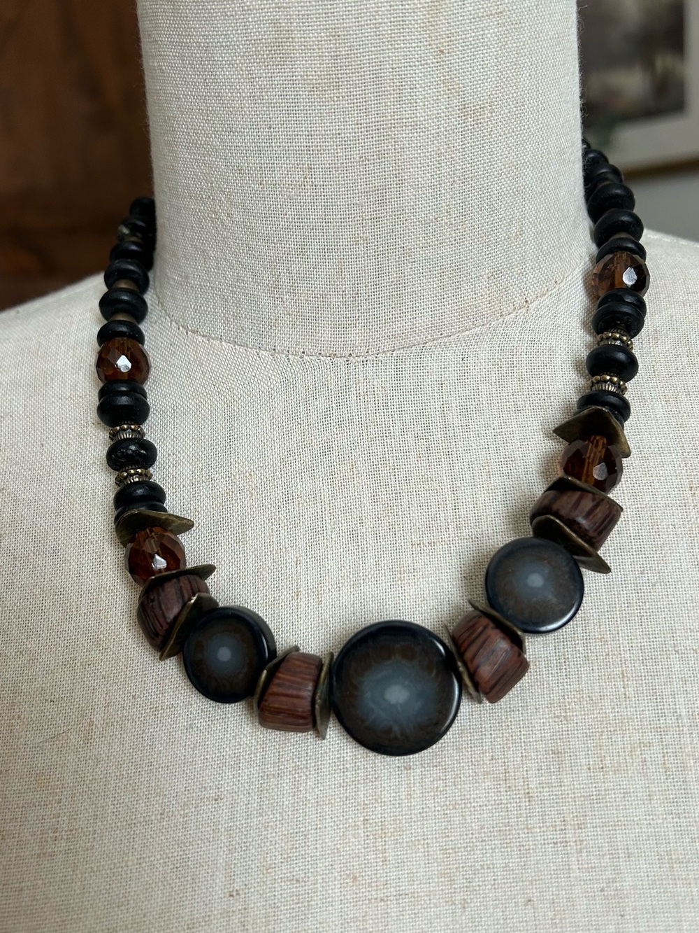 Matte Black and Brown Beaded Boho Necklace - Women Jewelry - Picture 3 of 6